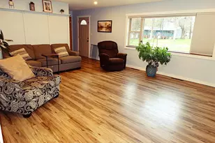 812 Barker St, Rice Lake, WI 54868 - Photo 12