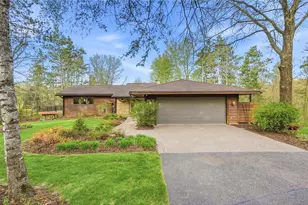 W10383 879th Ave, River Falls Township, WI 54022 - Photo 32