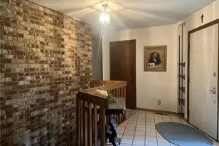 2114 Jannsen Ct, Menomonie, WI 54751 - Photo 4