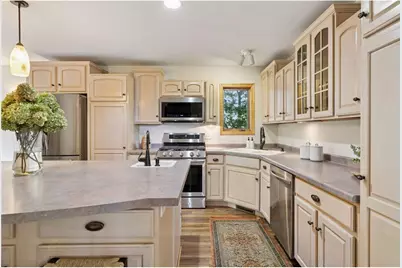 613 Topaz Lane, Hudson, WI 54016 - Photo 10