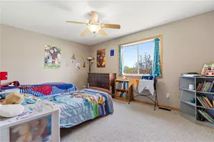 1140 Eulaine Cir, Hammond, WI 54015 - Photo 18