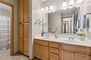15592 Eagles Nest Wy, Apple Valley, MN 55124 - Photo 18
