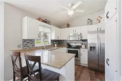 269 E Sunset Lane, Ellsworth, WI 54011 - Photo 8