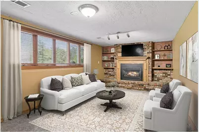 365 Casperson Drive, Hudson, WI 54016 - Photo 28