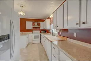 344 Elm St, Prescott, WI 54021 - Photo 4