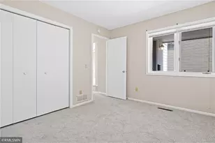 1421 Granada Trail, Oakdale, MN 55128 - Photo 24