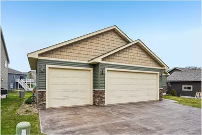 298 Steelhead Drive, River Falls, WI 54022 - Photo 4