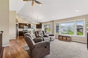 298 Steelhead Dr, River Falls, WI 54022 - Photo 8