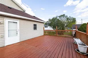 273 Elm St, Prescott, WI 54021 - Photo 32