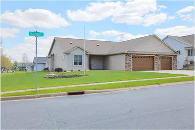 298 Kusilek Street, River Falls, WI 54022 - Photo 2