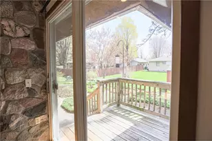 804 Valley View Dr, River Falls, WI 54022 - Photo 20