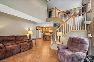 2357 Oakridge Cir, Hudson, WI 54016 - Photo 12