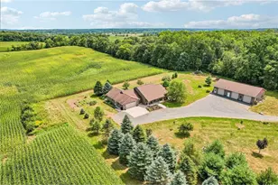 376 220th St, Alden, WI 54020 - Photo 2