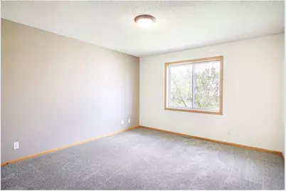 1215 West Edge Place, New Richmond, WI 54017 - Photo 12