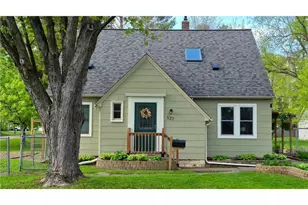 527 Division St, River Falls, WI 54022 - Photo 2