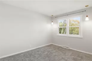 2921 LaSalle St, Eau Claire, WI 54703 - Photo 16