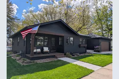 1020 Franklin Street, Baldwin, WI 54002 - Photo 2