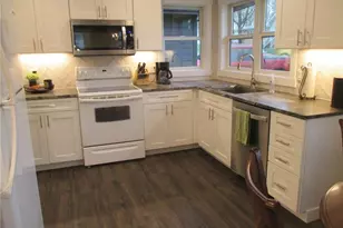 1020 Franklin St, Baldwin, WI 54002 - Photo 12