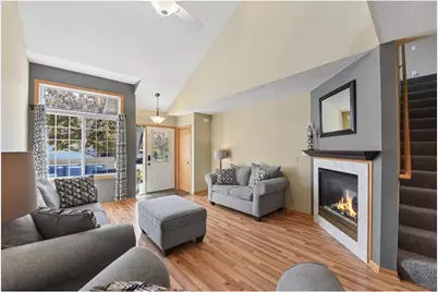 2335 Oakridge Circle, Hudson, WI 54016 - Photo 6