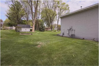 380 Flora Street, Prescott, WI 54021 - Photo 4
