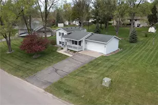 380 Flora St, Prescott, WI 54021 - Photo 30