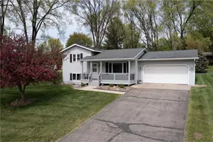 380 Flora St, Prescott, WI 54021 - Photo 38