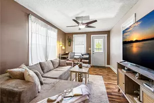 906 Cameron St, Eau Claire, WI 54703 - Photo 8