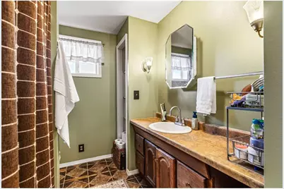 906 Cameron Street, Eau Claire, WI 54703 - Photo 24