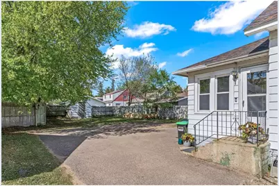 906 Cameron Street, Eau Claire, WI 54703 - Photo 26