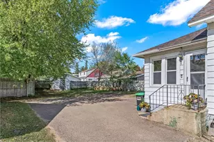906 Cameron St, Eau Claire, WI 54703 - Photo 26