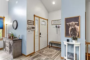 2418 Panorama Dr, Menomonie, WI 54751 - Photo 8