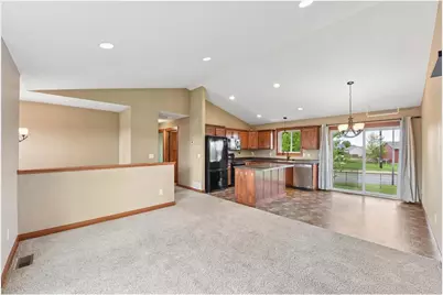1307 Osprey Court, New Richmond, WI 54017 - Photo 10