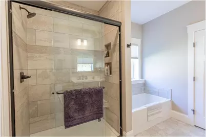 2739 Highclere Drive, Eau Claire, WI 54703 - Photo 24
