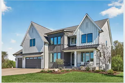 10485 56th Place, Lake Elmo, MN 55042 - Photo 2