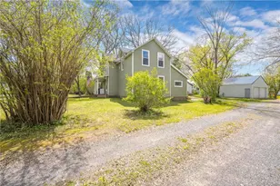 113 2nd St, Star Prairie, WI 54026 - Photo 4