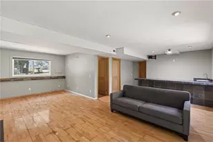 4008 Pennsylvania Ave, Eagan, MN 55123 - Photo 18