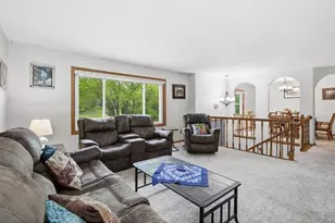 1072 Edgewood Cir, Hudson, WI 54016 - Photo 12