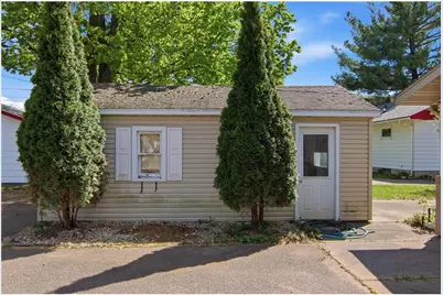 2108 Broadway Street, Menomonie, WI 54751 - Photo 36