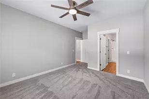1079 Legend Ln, Troy Township, WI 54022 - Photo 14