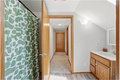 202 Hamilton Drive, River Falls, WI 54022 - Photo 12