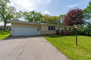 649 Oakwood Dr, Durand, WI 54736 - Photo 34
