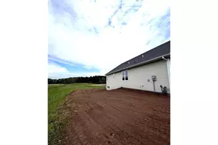 1575 Applegate Rd, Richmond, WI 54017 - Photo 6