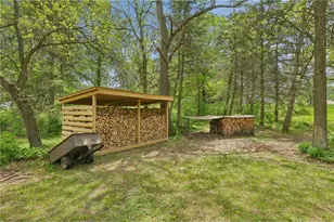 1295 Evergreen Dr, Kinnickinnic Township, WI 54022 - Photo 46