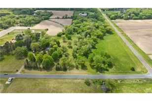 1295 Evergreen Dr, Kinnickinnic Township, WI 54022 - Photo 58