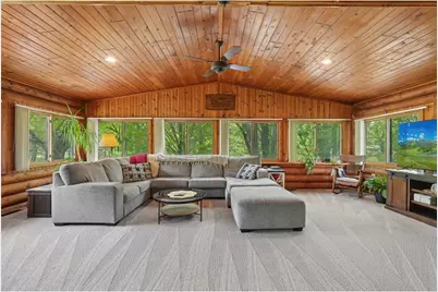 1295 Evergreen Drive, Kinnickinnic Township, WI 54022 - Photo 20