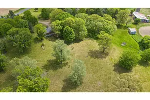 1295 Evergreen Dr, Kinnickinnic Township, WI 54022 - Photo 62
