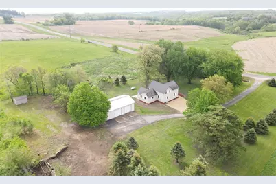 W1044 County Road Ss, Plum City, WI 54761 - Photo 10