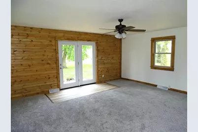 W1044 County Road Ss, Plum City, WI 54761 - Photo 20