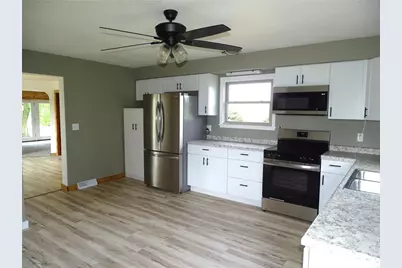 W1044 County Road Ss, Plum City, WI 54761 - Photo 16