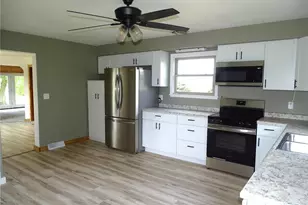 W1044 County Road Ss, Plum City, WI 54761 - Photo 16